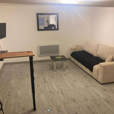 Studio Agreable Et Paisible โอบาญ ภายนอก รูปภาพ