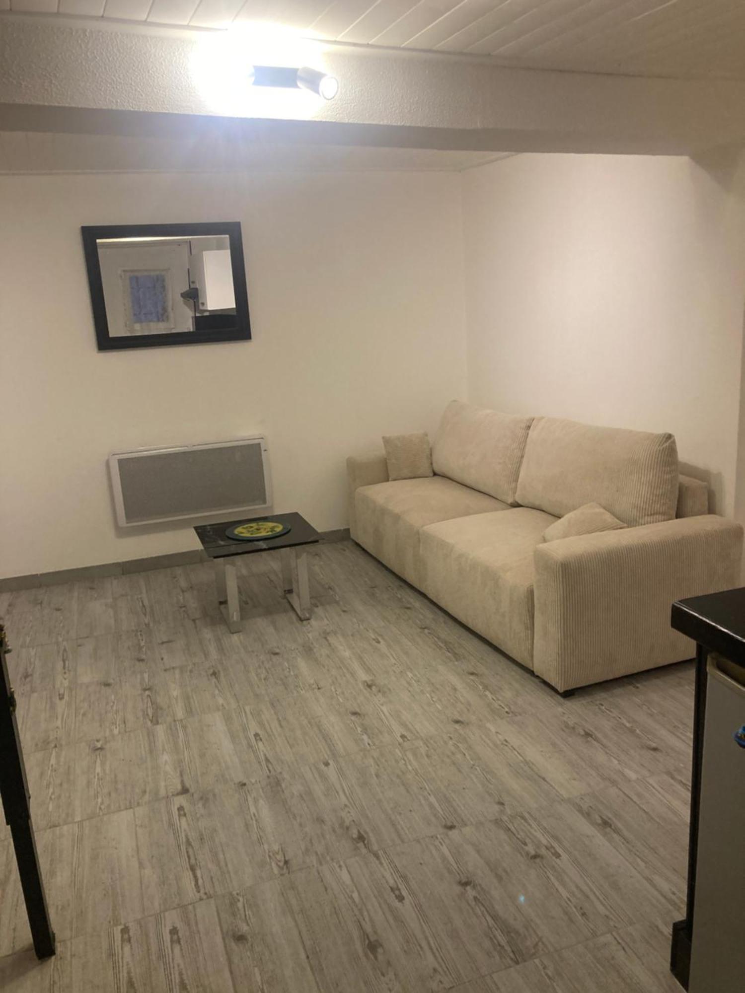 Studio Agreable Et Paisible โอบาญ ภายนอก รูปภาพ